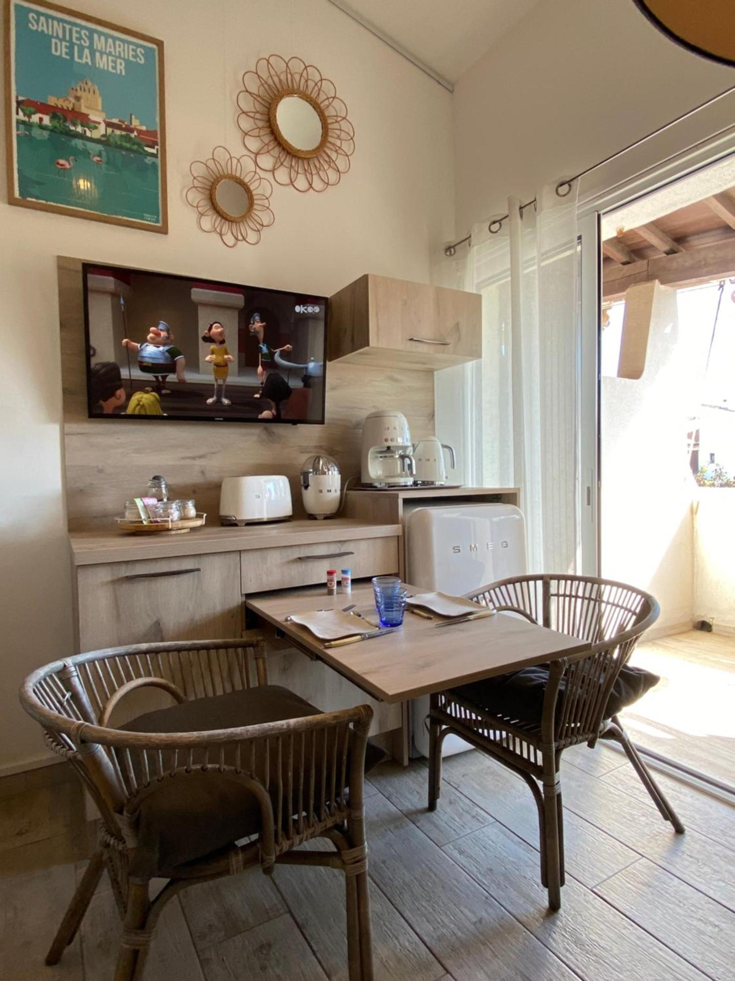 サントマリー・ド・ラメール L'Estrambord De Camargue Bed & Breakfast エクステリア 写真